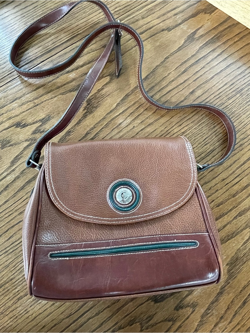Vintage Carryland Brown Leather Crossbody Bag -